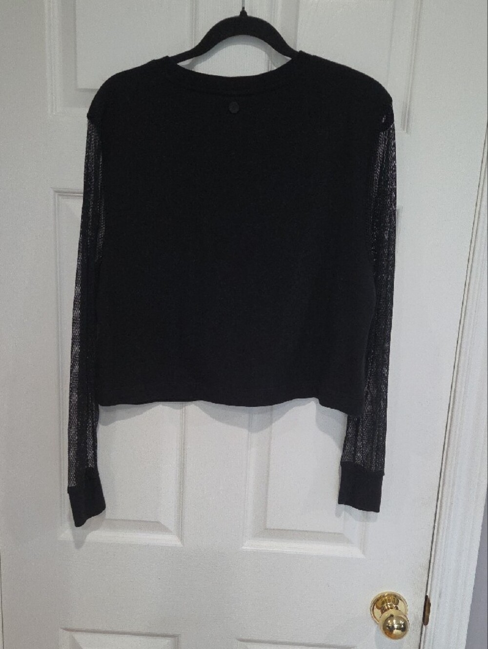 Hunter Black Sheer-Sleeve Long Sleeve Top Size M - Picture 6 of 6